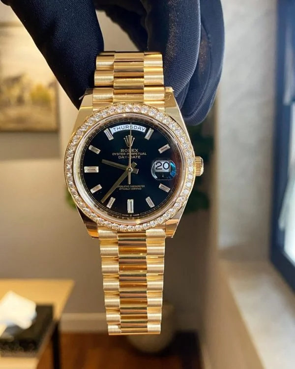 Day-Date 40 Yellow Gold Diamond Bezel – President Bracelet