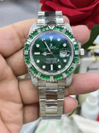 Submariner Date, 18K White Gold Diamonds Emerald