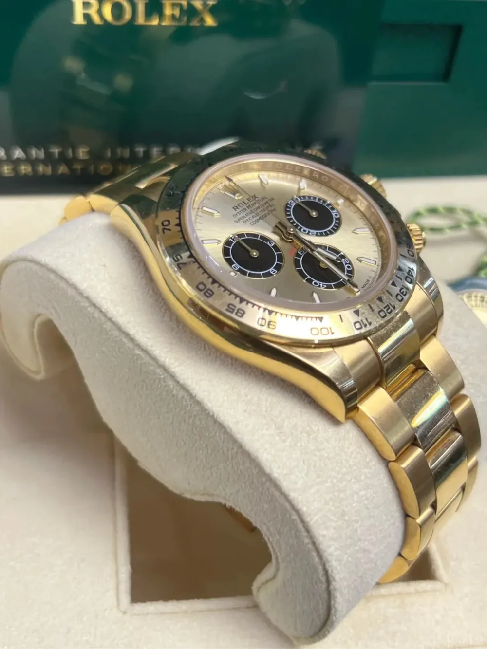 Cosmograph Daytona Yellow Gold Champagne Dial