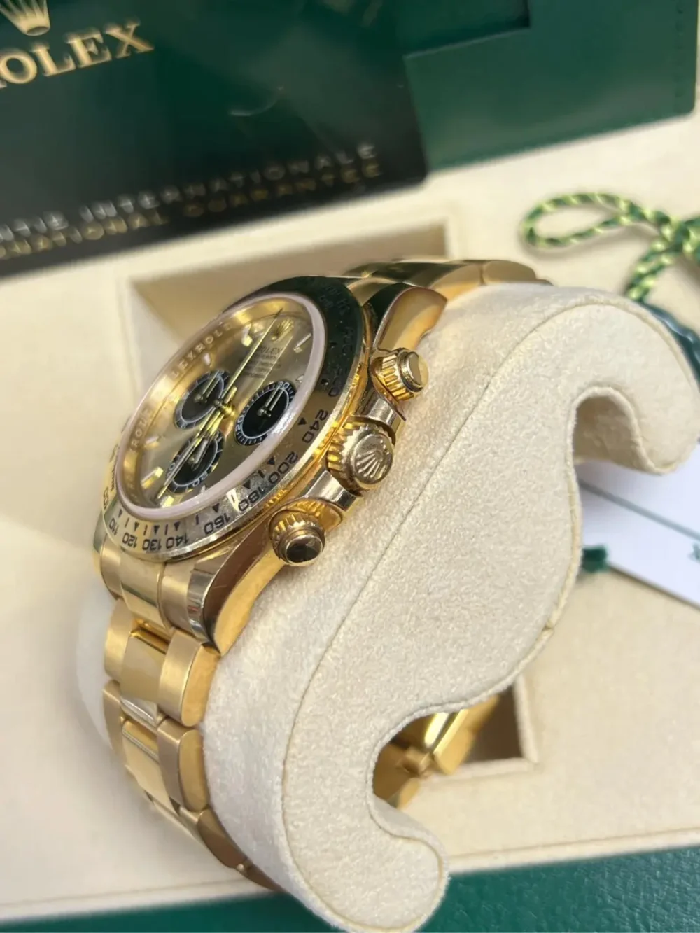 Cosmograph Daytona Yellow Gold Champagne Dial