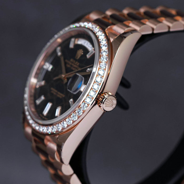 Day Date 40mm Eisenkiesel Diamonds
