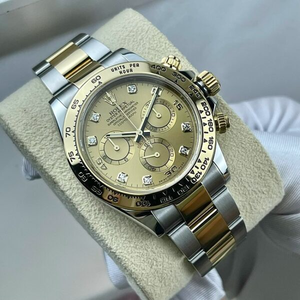Cosmograph Daytona Champagne Dial