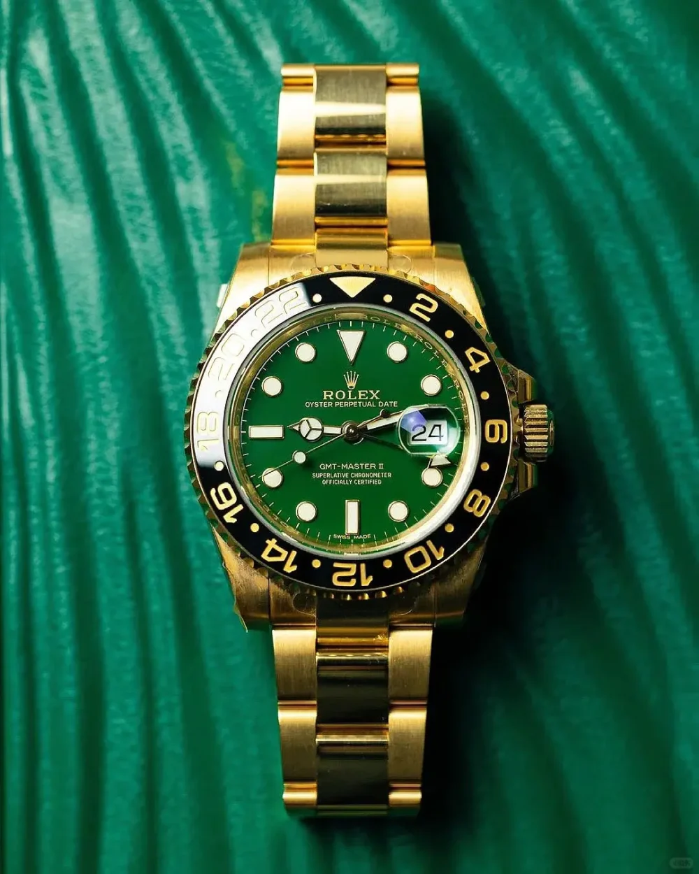 GMT-Master II “Green Dial” Yellow Gold