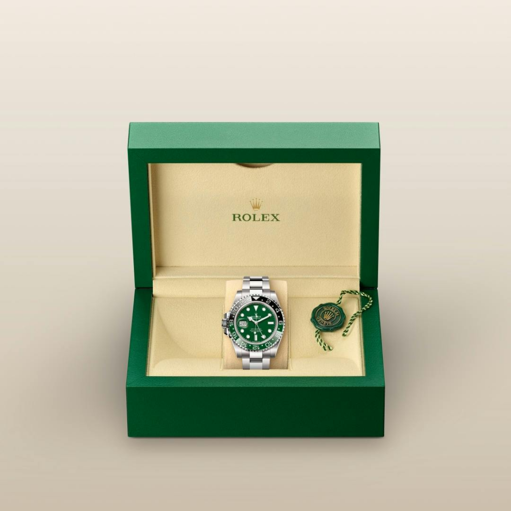 GMT-Master II Oyster, 40 mm, white gold