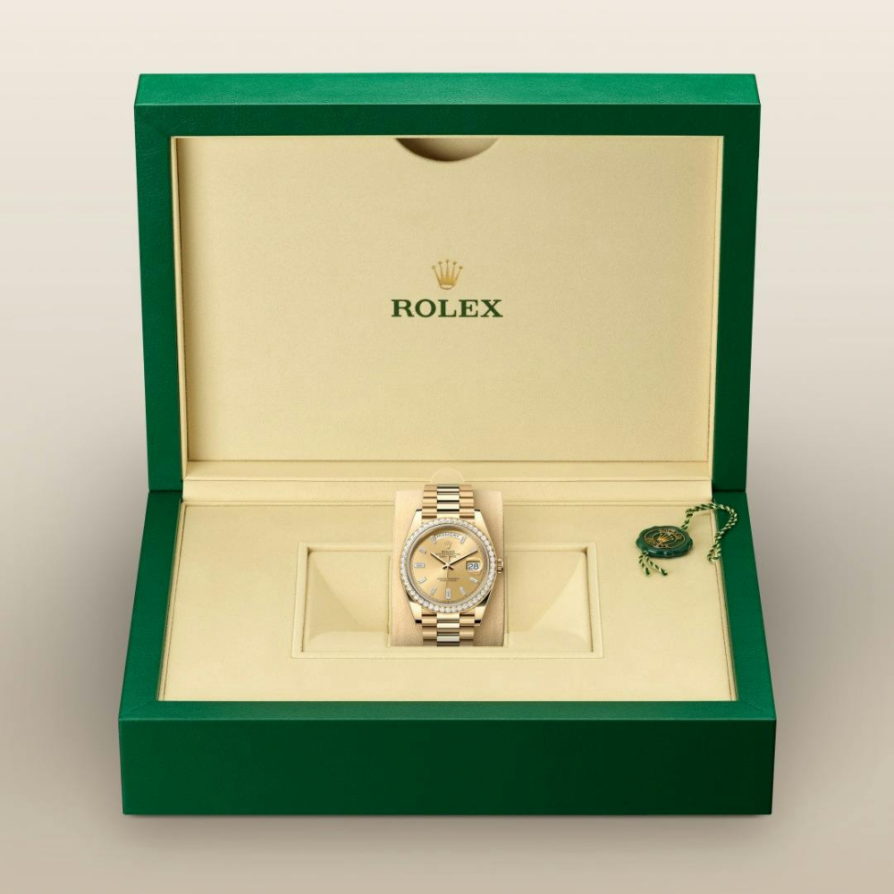 Day-Date 40 Oyster, 40 mm, yellow gold and diamonds