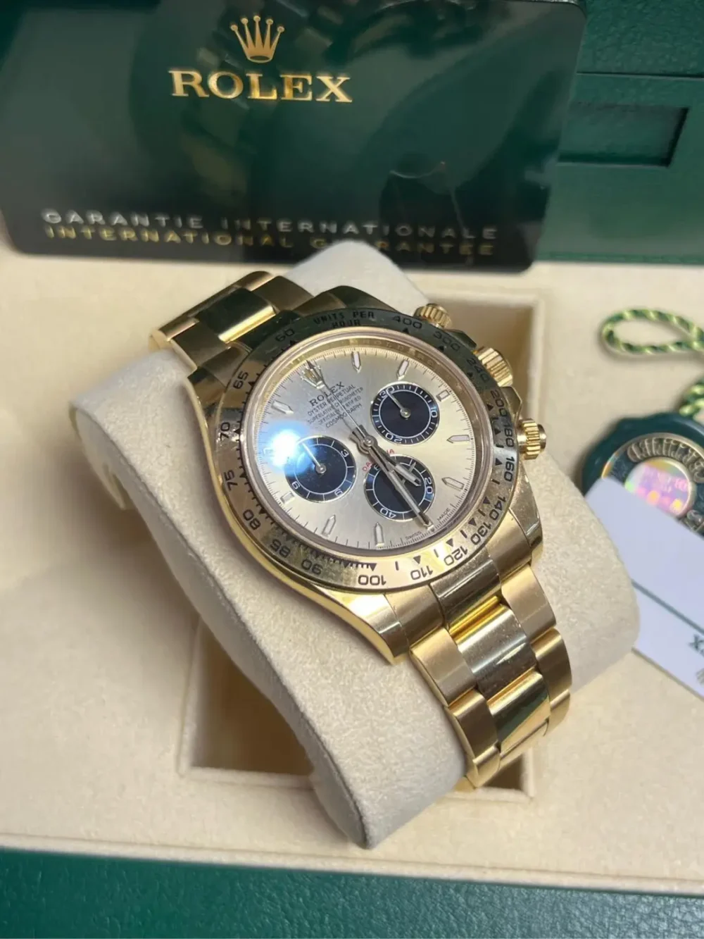Cosmograph Daytona Yellow Gold Champagne Dial