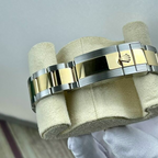 Cosmograph Daytona Champagne Dial