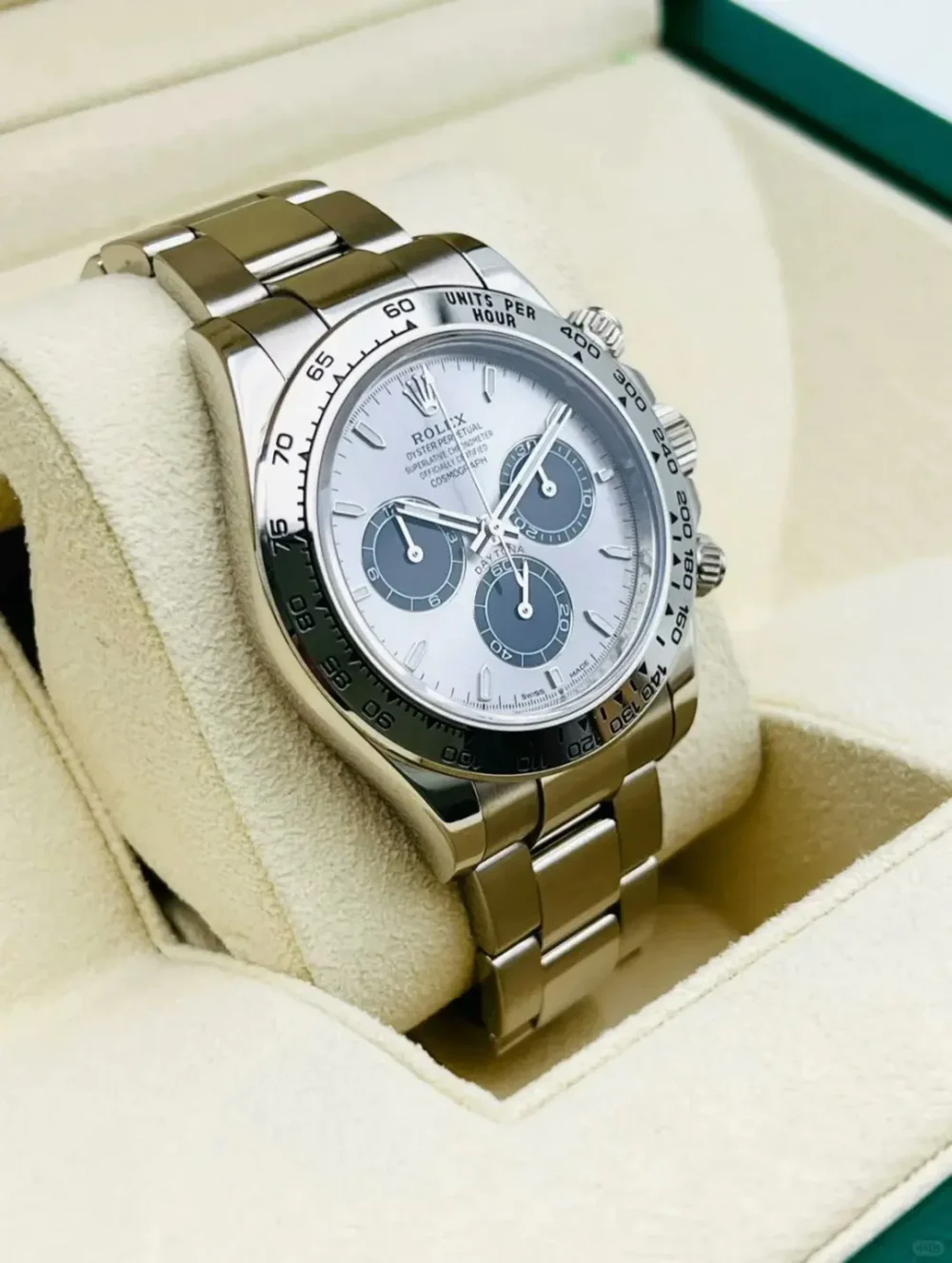 Cosmograph Daytona Platinum Ice Blue Dial with Chestnut Brown Sub-Dials