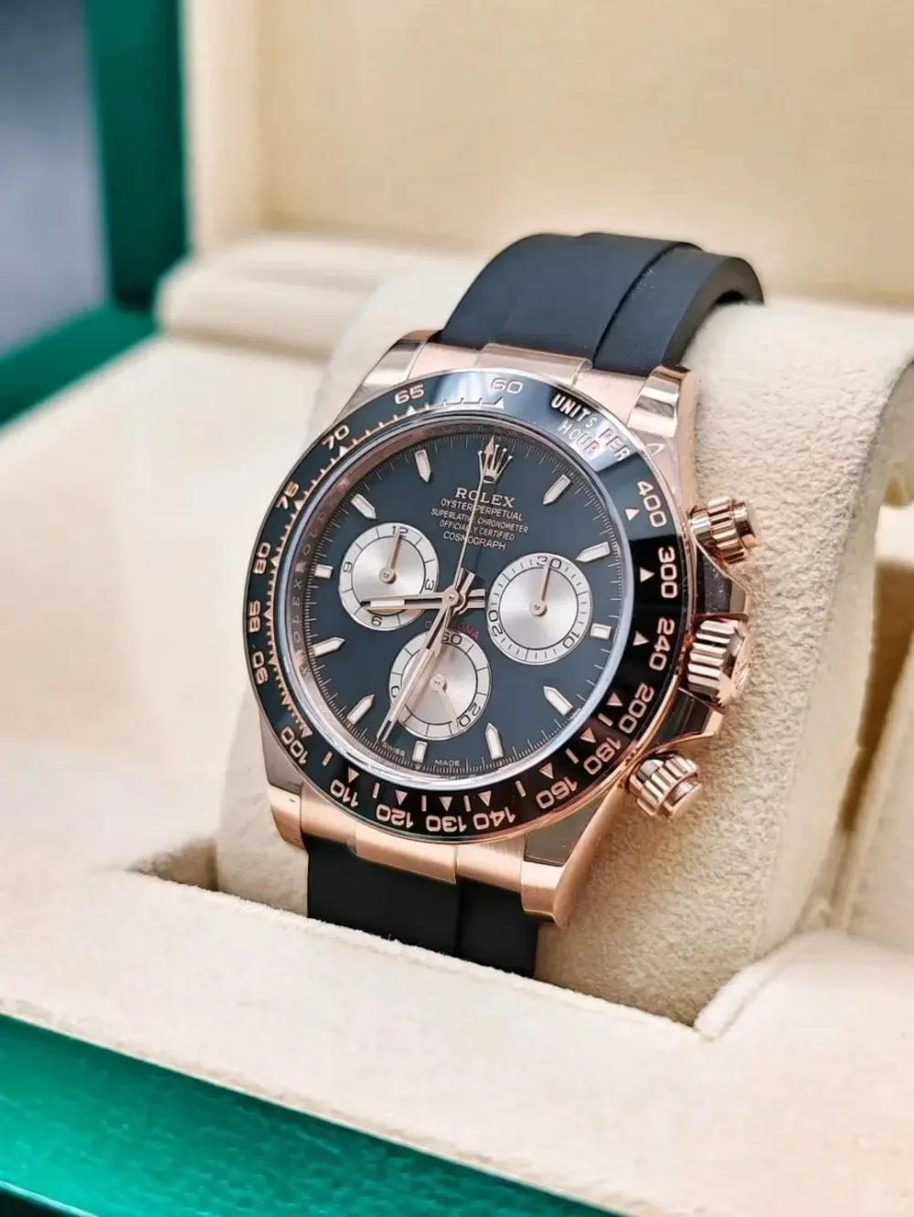 Cosmograph Daytona Everose Gold Chocolate Dial with Oysterflex Bracelet
