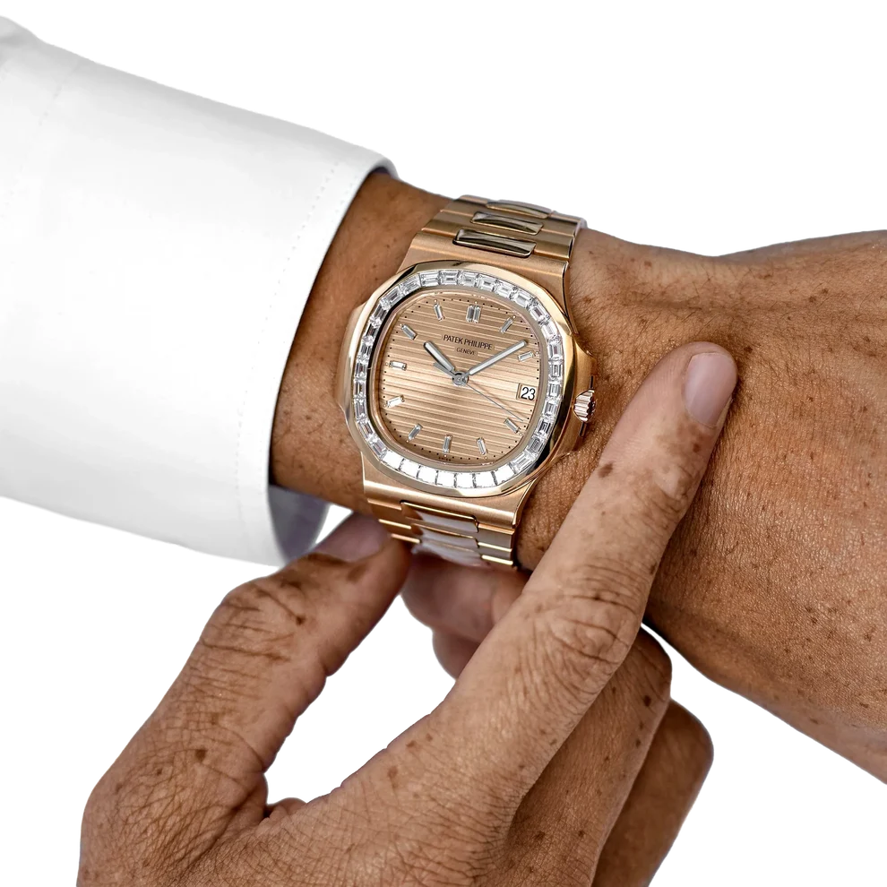 Nautilus 40mm 5723/1R-001 Rose Gold Rose-Gilt Dial Baguette Diamond Bezel